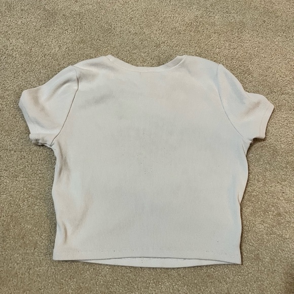 Women’s Basic Garage tee - Picture 2 of 3